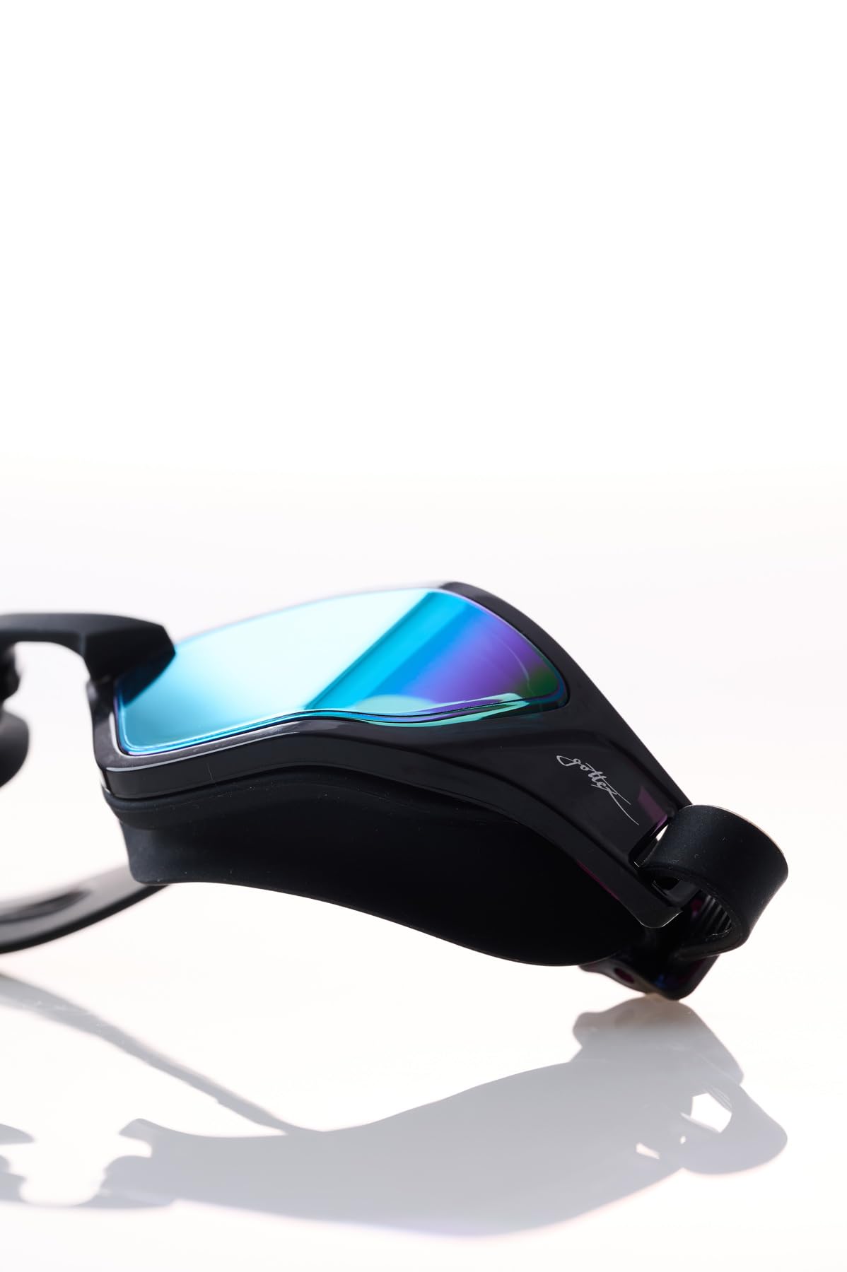 Gottex Free Sport Reflective Swim Goggles- Adjustable Straps, Adjustable & Replaceable Nose Bridges, Anti-fog coating - Image 4